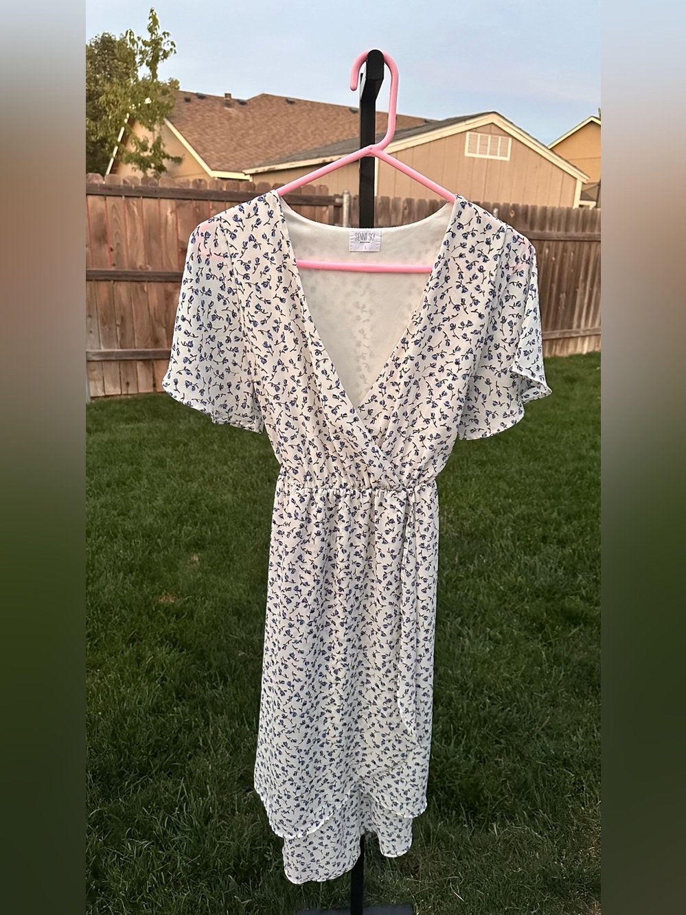 Sienna sky dress large